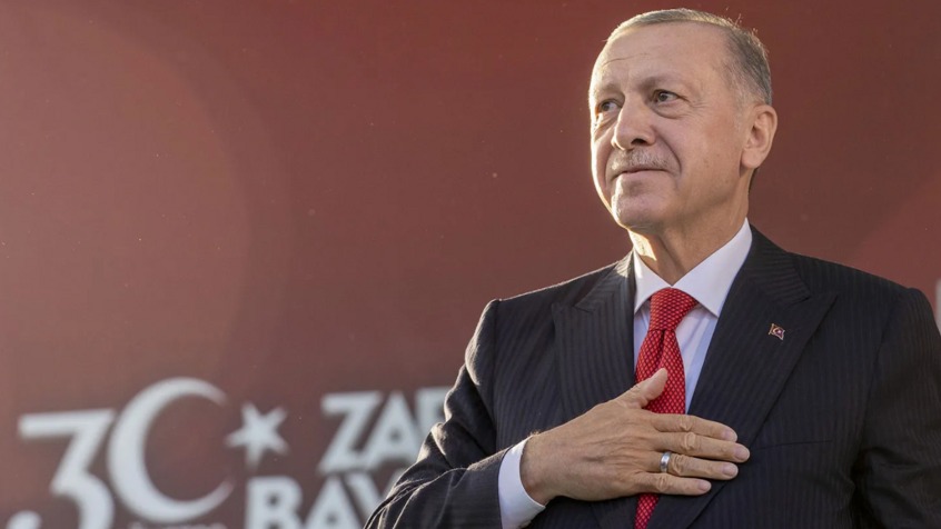 <p>Ərdoğan Azərbaycanı Milli Qurtuluş Günü&nbsp;münasibətilə təbrik edib</p> 