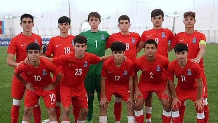 <p>U17 yığmamız Tacikistanla iki yoldaşlıq oyunu keçirəcək</p>