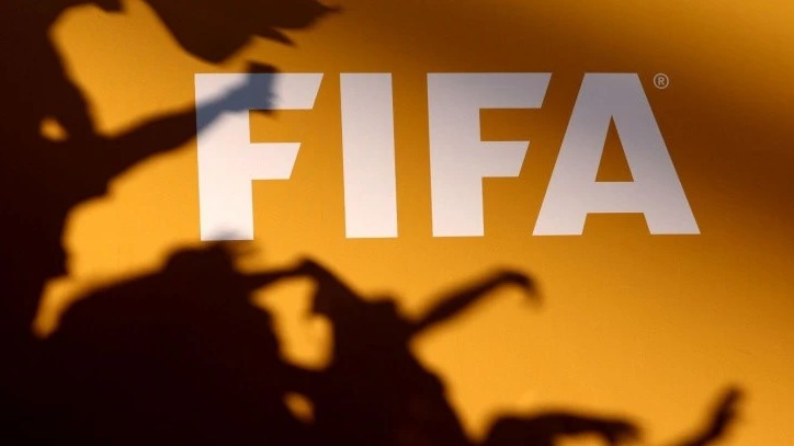 <p>FİFA rəhbərliyi tənqid etdiyinə görə 2026-cı il Dünya&nbsp;Kuboku şərhçisinin akkreditasiyasını ləğv etdi</p>