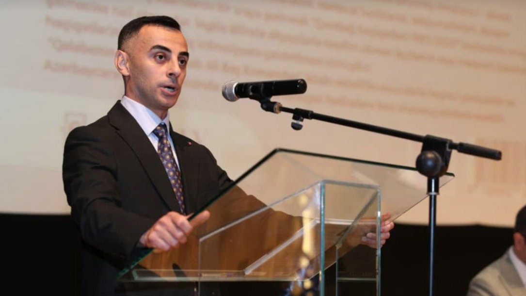 <p>Yazıçı-publisist Aydın Tağıyevin kitabının təqdimatı olub +FOTO=23</p>