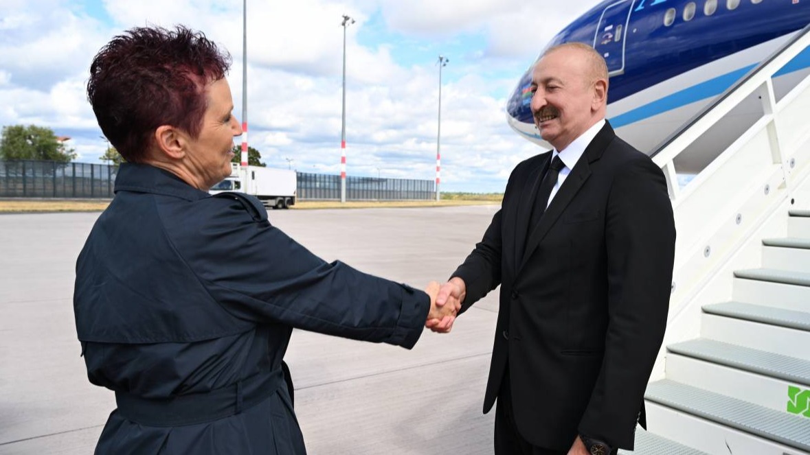 <p>İlham Əliyev Almaniyaya rəsmi səfərə gəlib</p>