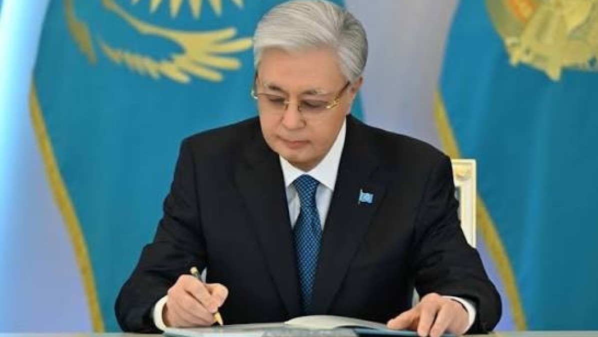 <p>Tokayev müstəqil Qazaxıstan tarixində ən böyük&nbsp;inzibati amnistiyanı həyata keçirdi</p>