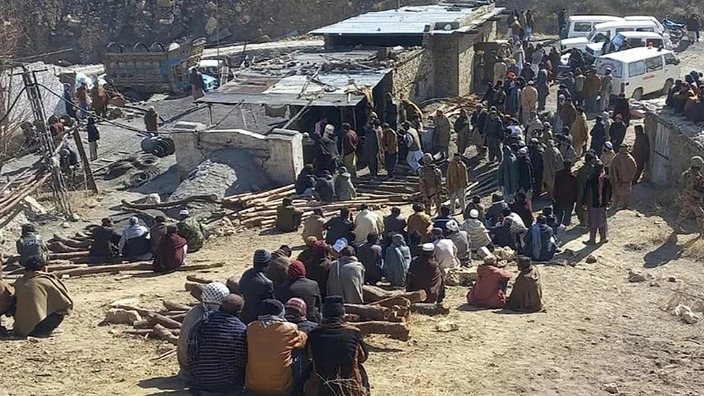 <p>Pakistanda kömür mədəninin çökməsi nəticəsində&nbsp;onlarla insan həlak olub</p>