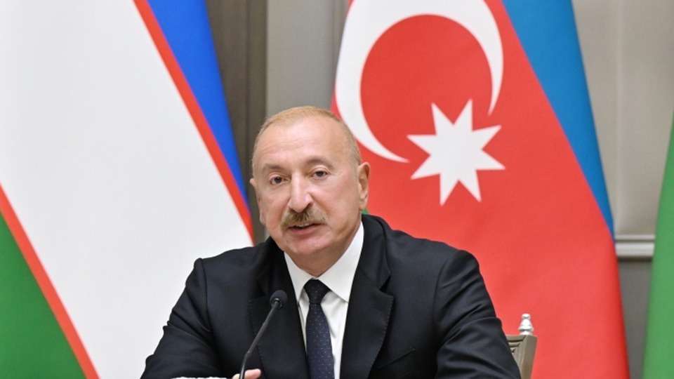 <p>Asif Adil:&nbsp;&nbsp;Potensial rəqibləri belə tərəfdaşlara çevirən strategiya -<br />
RƏY</p>