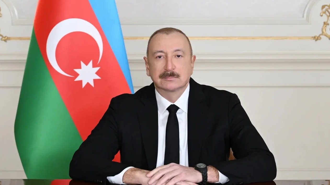 <p>Prezident İlham Əliyev "Sabah"ı&nbsp;təbrik edib</p>