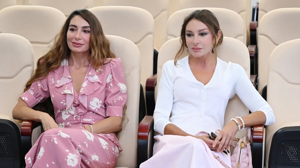 <p>Mehriban Əliyeva Bilgəh incəsənət məktəbinin&nbsp;açılışında iştirak edib +FOTO=16</p>
